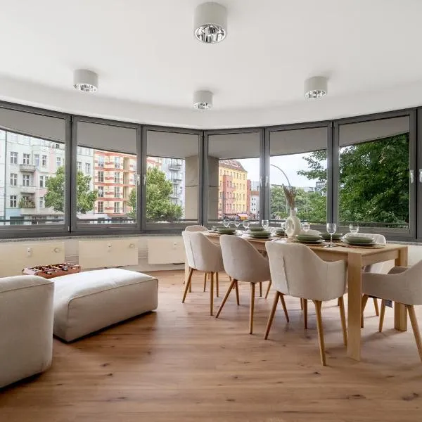 Bright & Spacious Berlin Home，位于柏林的酒店