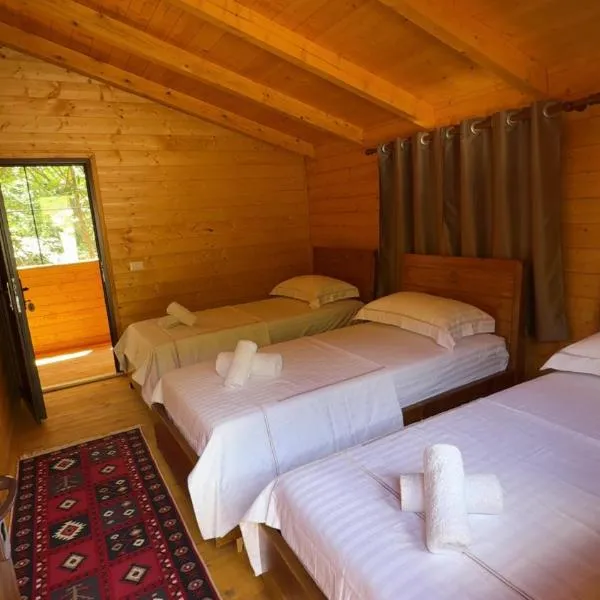 Bujtina Lindi，位于Rrogam的酒店