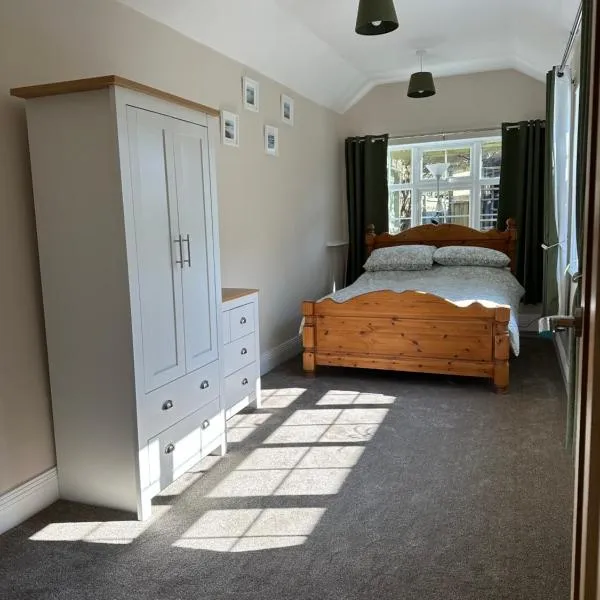 Windrush Apartment，位于Findon的酒店