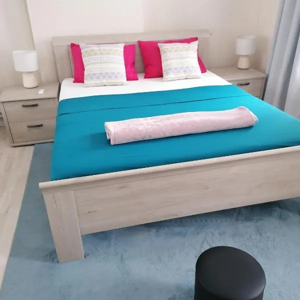 Une chambre près de l'aéroport de Charleroi，位于沙勒罗瓦的酒店