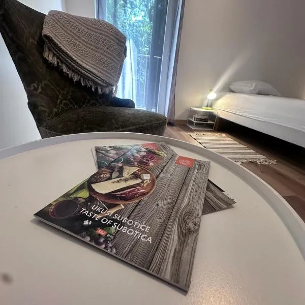 Velora apartments，位于苏博蒂察的酒店