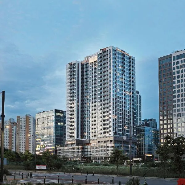 Sota Suite Pyeongtaek Godeok branch，位于平泽市的酒店