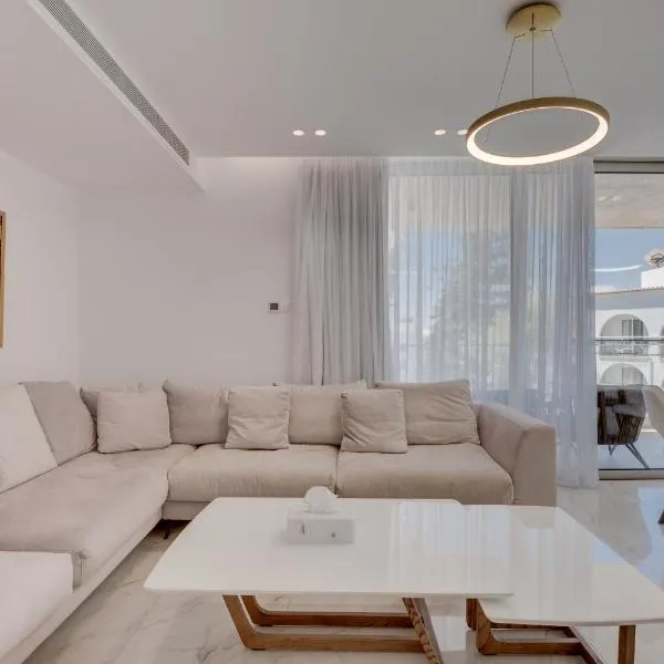 Oniro Suites Makenzy，位于拉纳卡的酒店