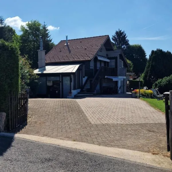 Le Domaine de la Répandise，位于Laveline-du-Houx的酒店
