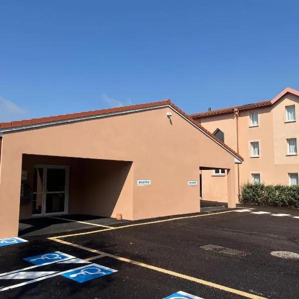 Brit Hotel Essentiel Millau，位于米洛的酒店