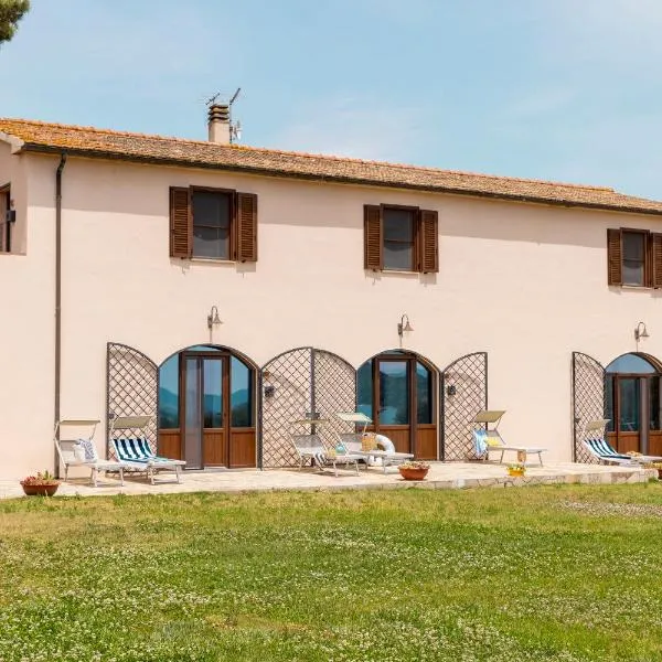 Podere Caprarecce Trilocale 6，位于塔拉莫内的酒店