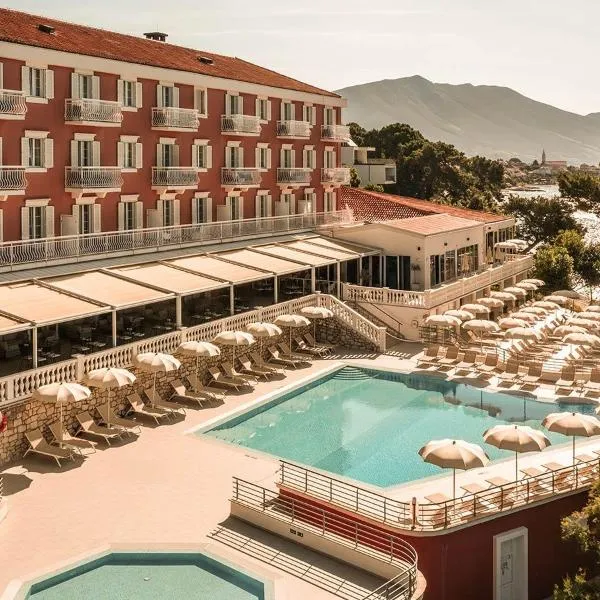 Aminess Younique Bellevue Hotel，位于奥瑞比克的酒店