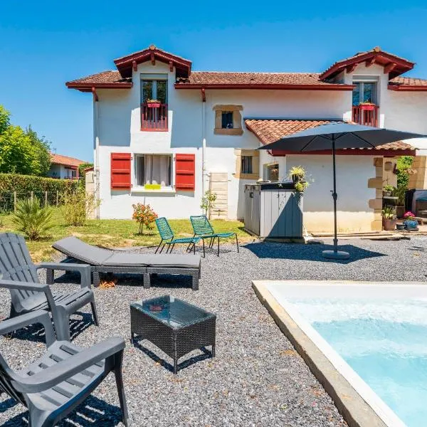 Les Chambres D'arrauntz，位于于斯塔里茨的酒店