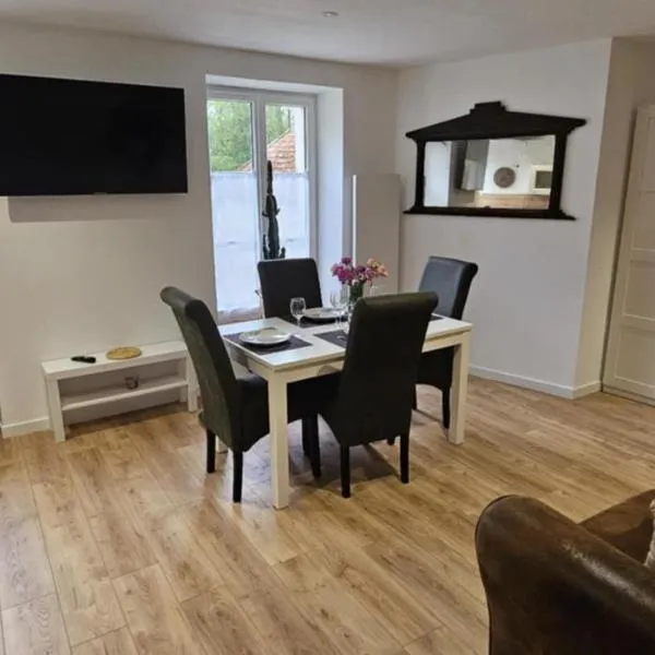 L'Alberta appartement Genainville，位于Génainville的酒店