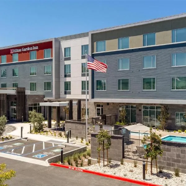 Hilton Garden Inn Walnut Creek，位于核桃溪的酒店