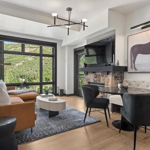 Highline Chalet Capitol Peak Lodge #33057，位于斯诺马斯村的酒店