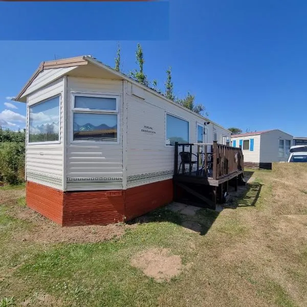 Trimingham Park 149, SunRise Caravan , Gt Seaview，位于Trimingham的酒店
