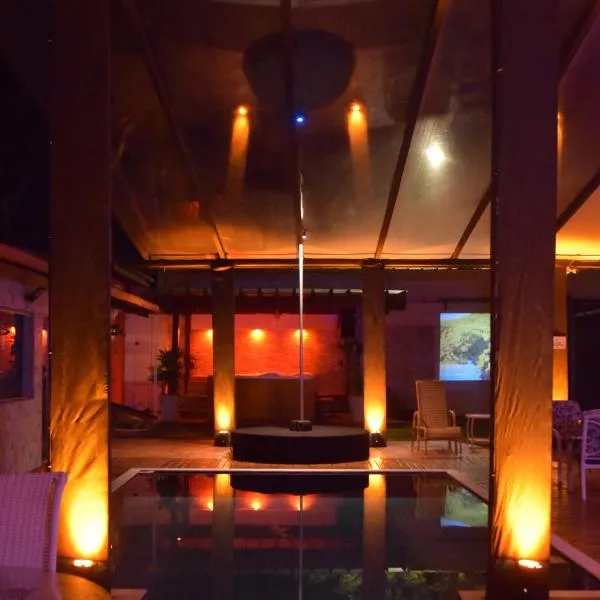 Pousada Liberal Liberte-se in Búzios- Somente Adultos，位于布希奥斯的酒店