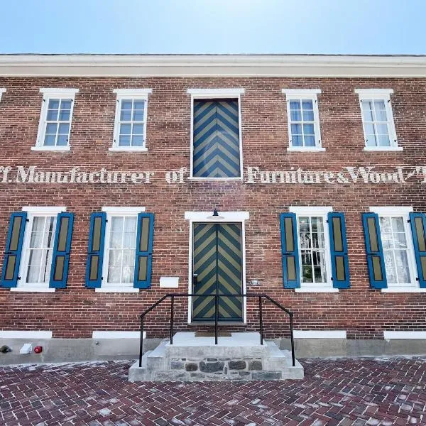 Bischoff Inn - Former 1870 Furniture Factory Now 5 Room Boutique Hotel，位于Tamaqua的酒店