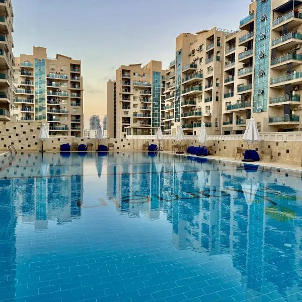 Luxury Apartment in Down Town - New Alamein，位于阿莱曼的酒店