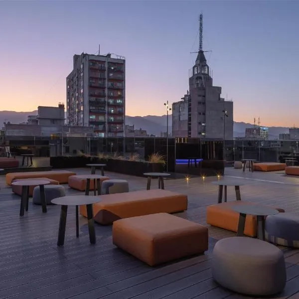 Hualta Hotel Mendoza, Curio Collection by Hilton，位于门多萨的酒店