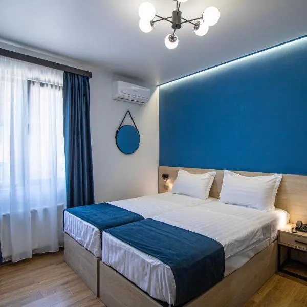 Hotel Tvisi Tbilisi，位于第比利斯的酒店