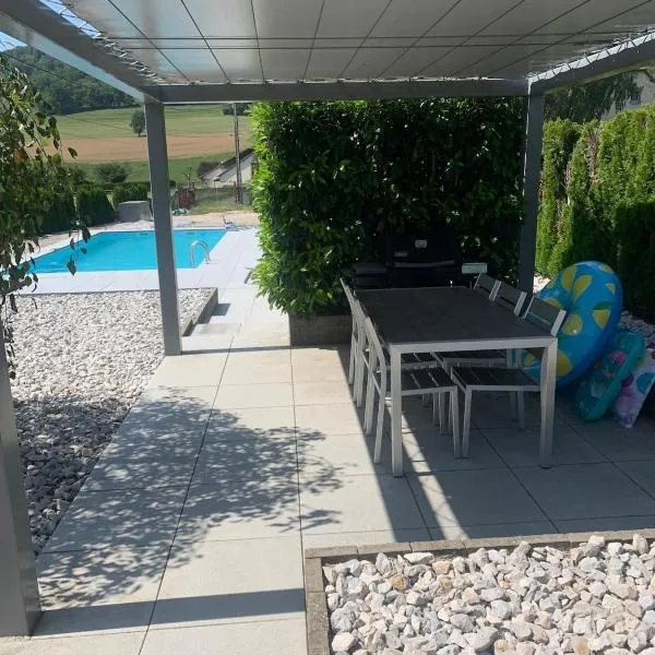 maison en campagne，位于Vernois-lès-Belvoir的酒店