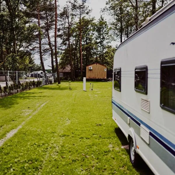Camping Dollar - Plaża Nowe Guty，位于新古提的酒店