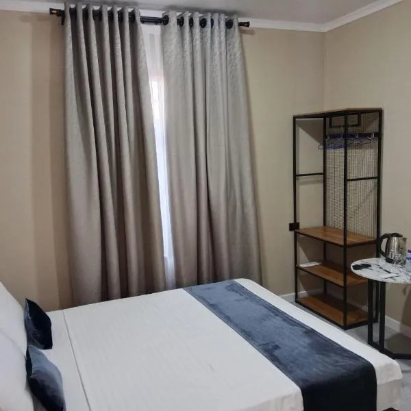 Hotel S & D Hostel，位于塔什干的酒店