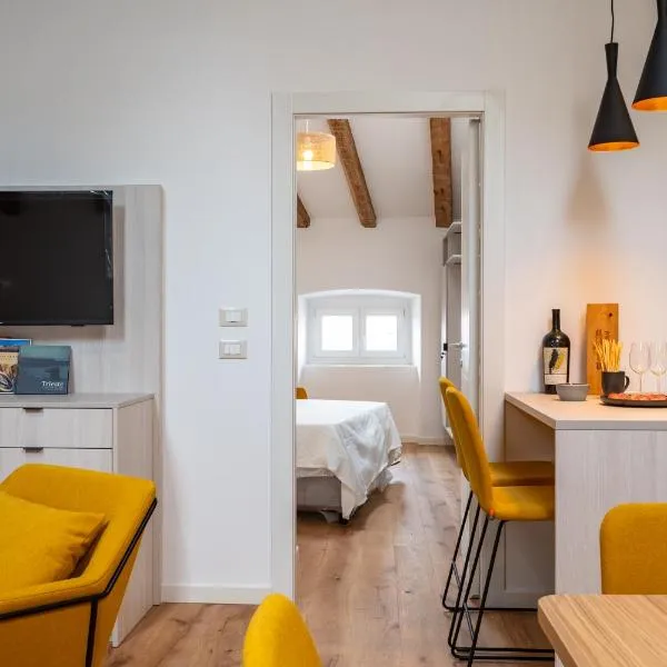 URBANAUTS STUDIOS Ginnastica，位于的里雅斯特的酒店