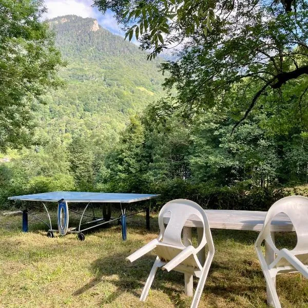 Appartement avec grand espace vert，位于科特雷的酒店