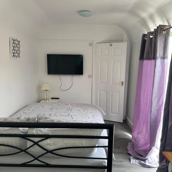 Cosy Studio Near Wembley Stadium OVO，位于伦敦的酒店