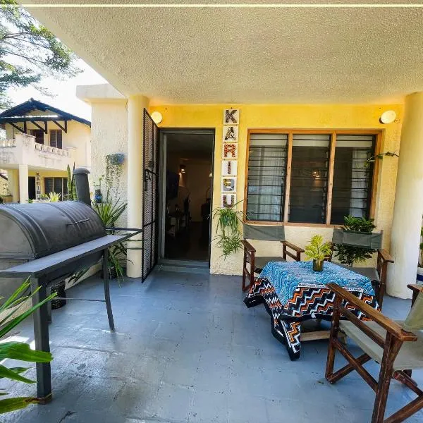 Beach Haven! Cozy Cottage，位于蒙巴萨的酒店