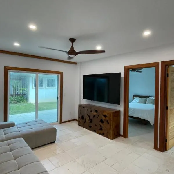 Xanadu Oceanfront Villas，位于Hauula的酒店