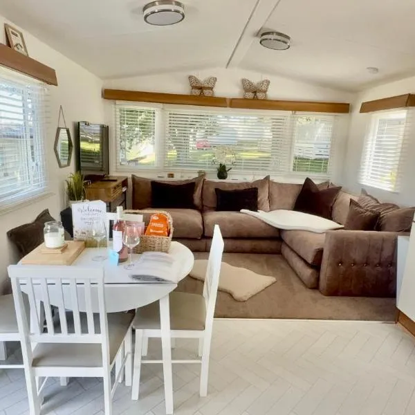 Hoburne Devon Bay Holiday Home Fresh Bright Rental - Home from home，位于托基的酒店