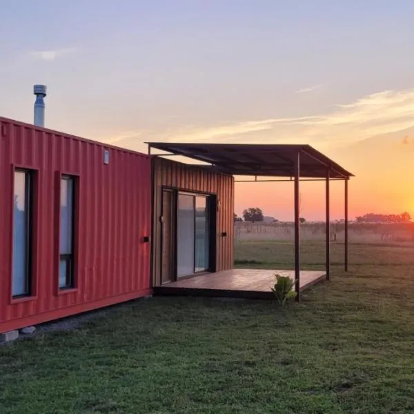 Cazon Containers - Módulo Pájaro Carpintero，位于Saladillo的酒店