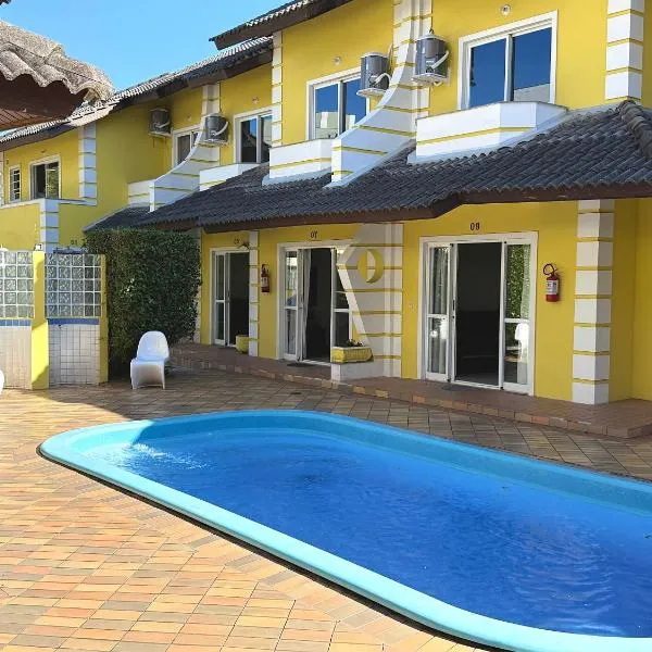 Pousada Village，位于弗洛里亚诺波利斯的酒店