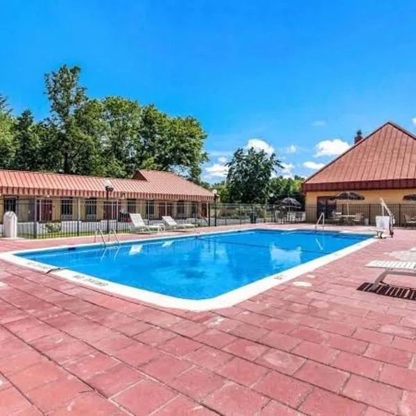 Econo Lodge Pocomoke City Hwy 13，位于波科莫克城的酒店
