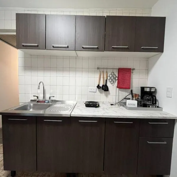 nice comfortable house an excellent location,，位于阿瓜斯卡连特斯的酒店