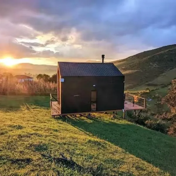 Tiny House de Madera con Vista Panoramica，位于瓜斯卡的酒店