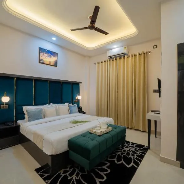 Aalaya Suites By Perfect Stayz，位于哈里瓦的酒店