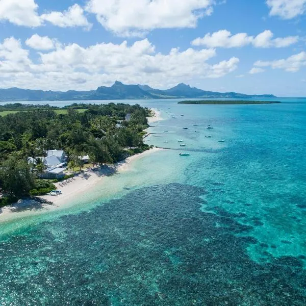Astroea Beach Hotel，位于蓝海湾的酒店