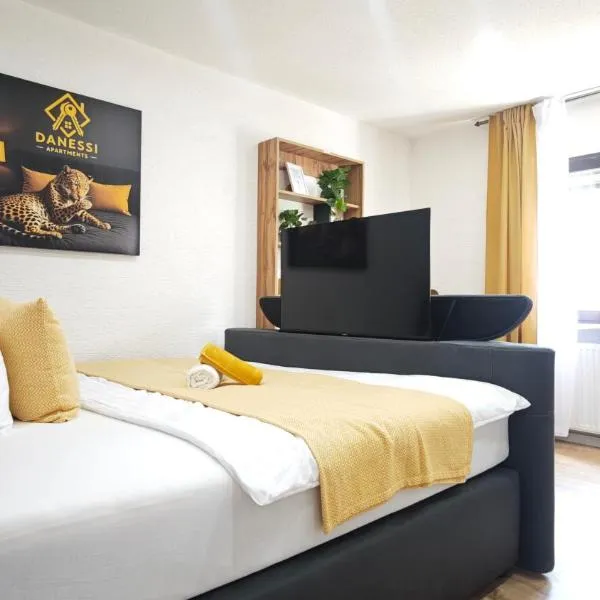 DANESSI-Business-Apartment, 2 Minuten zum Industriegebiet M-K, 10 Minuten nach Koblenz, WLAN, King Size TV Bett, Vollausgestattete Küche mit Ninja Heißluft uvm，位于米尔海姆-克尔利希的酒店