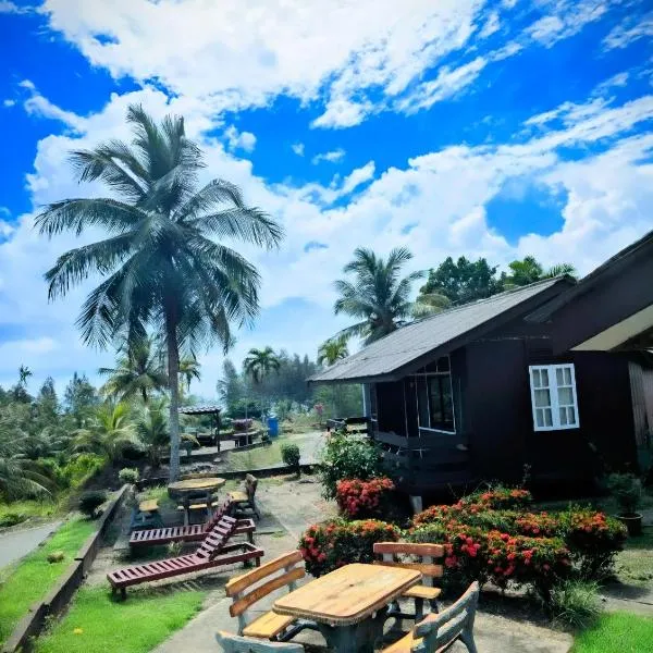 Marang Guesthouse Resort，位于马兰的酒店