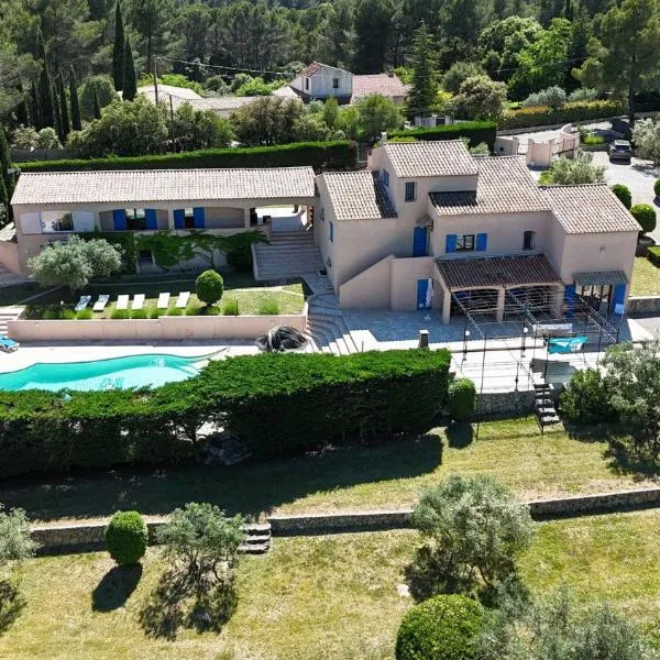 La Bastide Des Selves，位于德拉吉尼昂的酒店