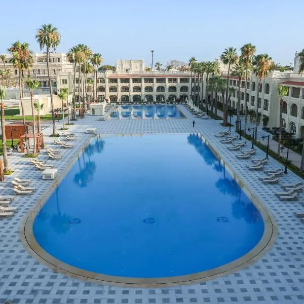 Helnan Antoniades Palace Hotel，位于亚历山大的酒店