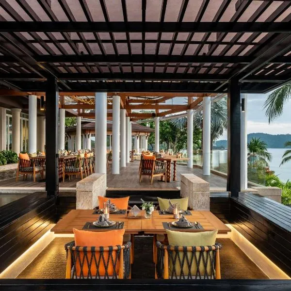 Pullman Phuket Panwa Beach Resort，位于攀瓦海滩的酒店
