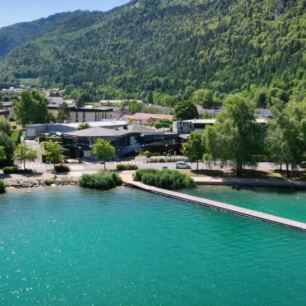 Logis Hotel L'Embarcadère，位于楠蒂阿的酒店