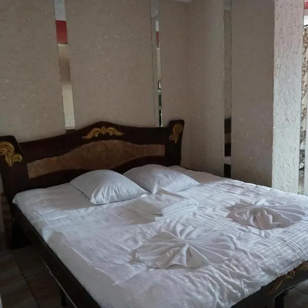 Готель Колізей，位于赫梅利尼茨基的酒店