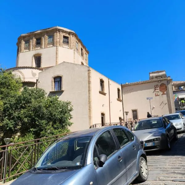 B&B Gi-Rosa Caltagirone，位于卡尔塔吉罗的酒店