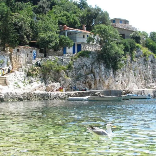 Apartment Marija with terrace，位于布鲁赛吉的酒店