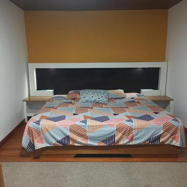 Mari House，位于圣克里斯托瓦尔的酒店