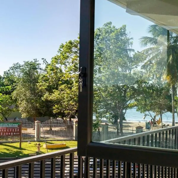 AQUA Villas Del Mar Apt 7 - 1BR Coastal Getaway by the Beach，位于多拉多的酒店