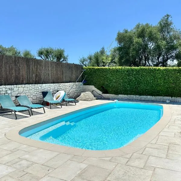 Magnifique studio, piscine, parking Nice，位于尼斯的酒店