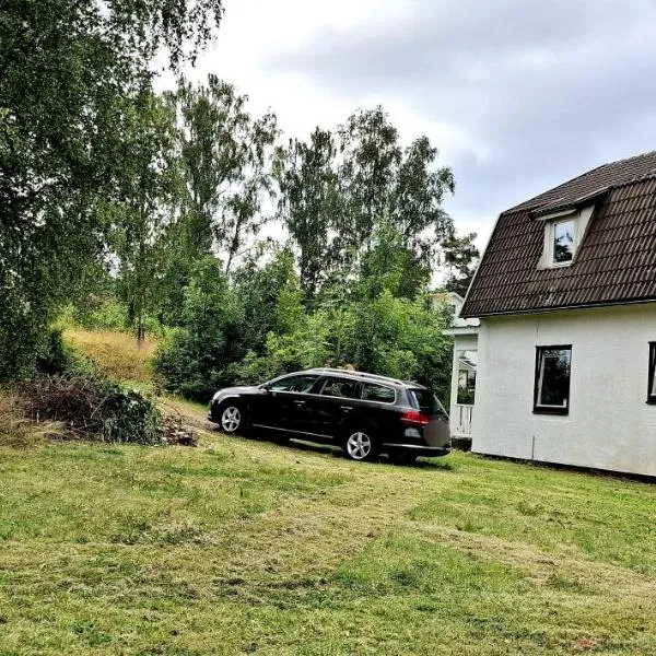 Hus Solgläntan，位于Ruda的酒店